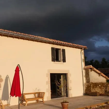 Bed and Breakfast La Pourgere